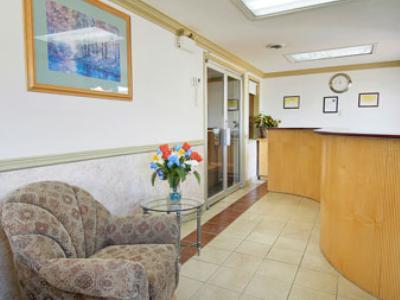 Hotel Super 8 By Wyndham Quesnel Bc Interno foto