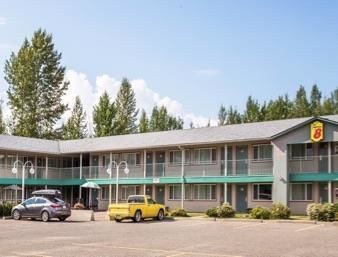 Hotel Super 8 By Wyndham Quesnel Bc Esterno foto